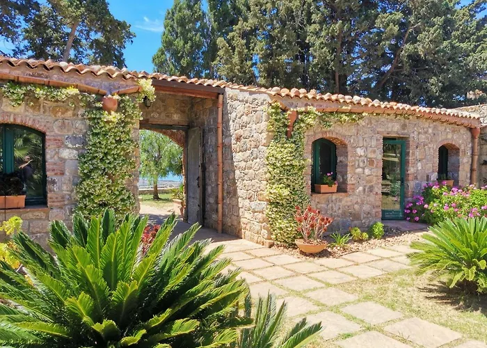 La Masseria Rainbow - Adults Only Hotel *